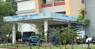 হ্যান্ডকাফসহ পুলিশের হাত থেকে পালালো আসামি